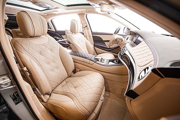Mercedes-Benz S600 20 of 30