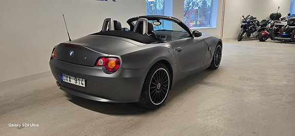 BMW Z4 3 of 5