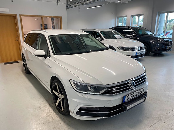 Volkswagen Passat 3 of 5