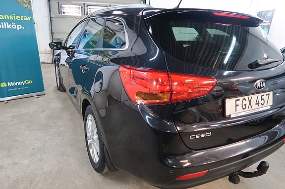 Kia Ceed 4 of 5
