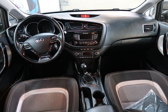 Kia Ceed 16 of 18