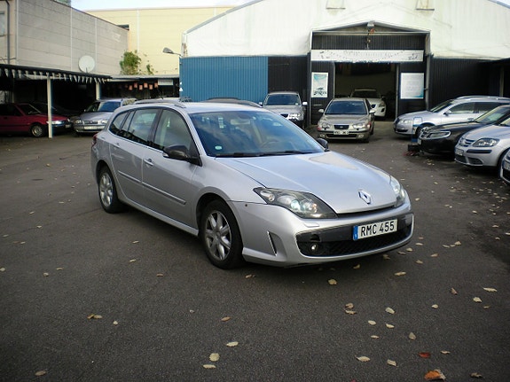 Renault Laguna 11 of 11