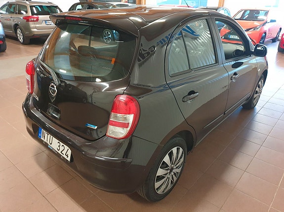 Nissan Micra 6 of 8