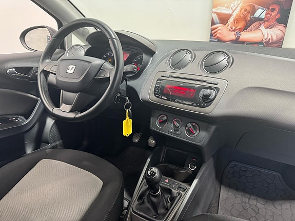 Seat Ibiza 2 of 5