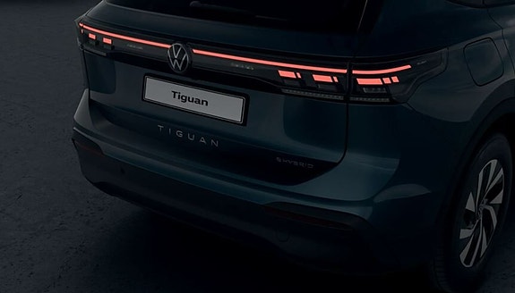 Volkswagen Tiguan 6 of 12