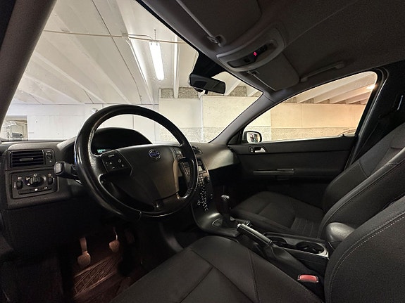 Volvo V50 7 of 13