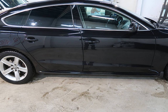 Audi A5 4 of 19