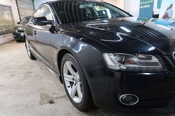 Audi A5 3 of 19