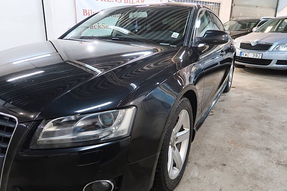 Audi A5 2 of 19
