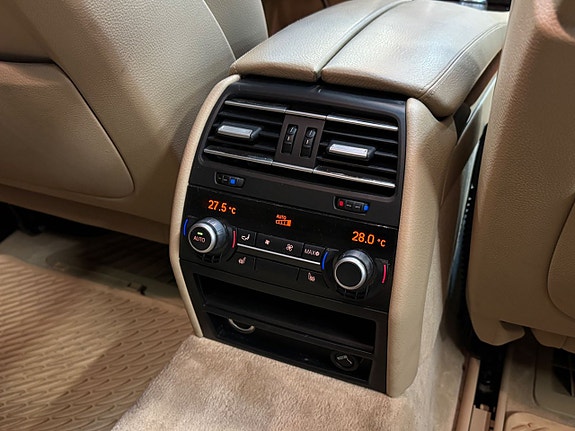 BMW 730 11 of 27