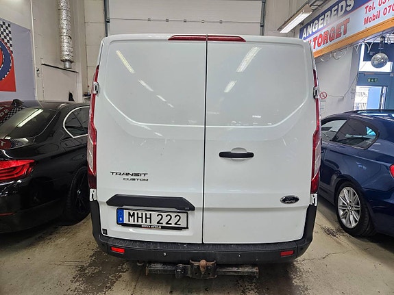 Ford Transit Custom 3 of 12