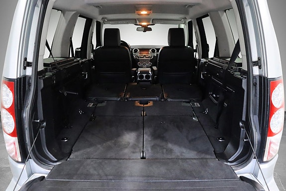 Land Rover Discovery 4 8 of 24