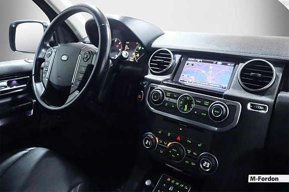 Land Rover Discovery 4 17 of 24
