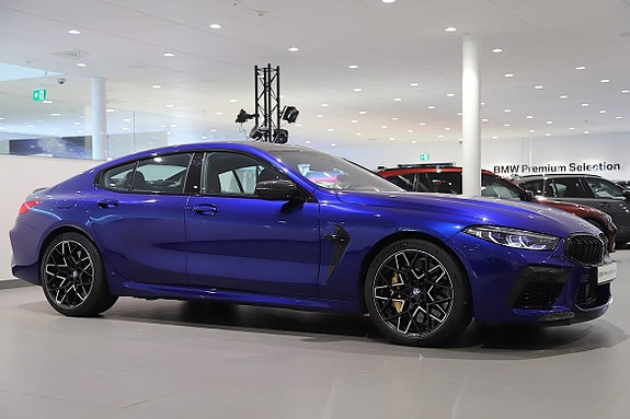 BMW M8 2 of 5