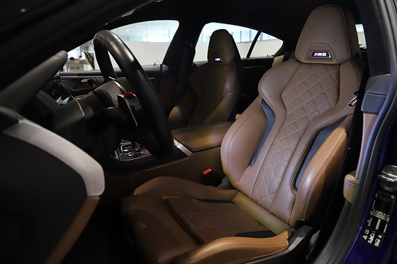 BMW M8 10 of 15