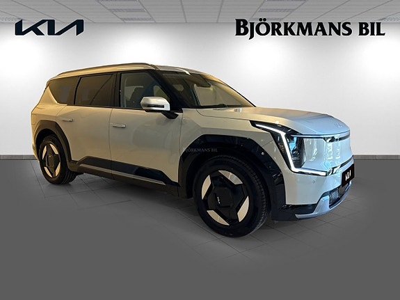 Kia EV9 3 of 29