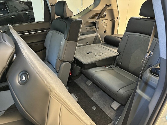 Kia EV9 27 of 29
