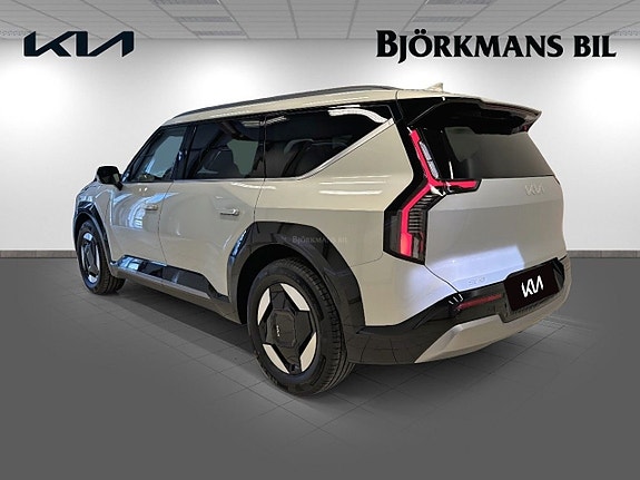 Kia EV9 6 of 29