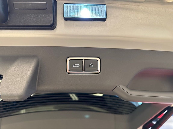 Kia EV9 24 of 29