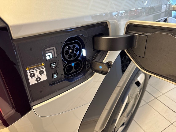 Kia EV9 28 of 29
