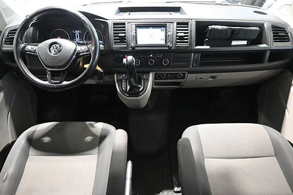 Volkswagen Transporter 9 of 22
