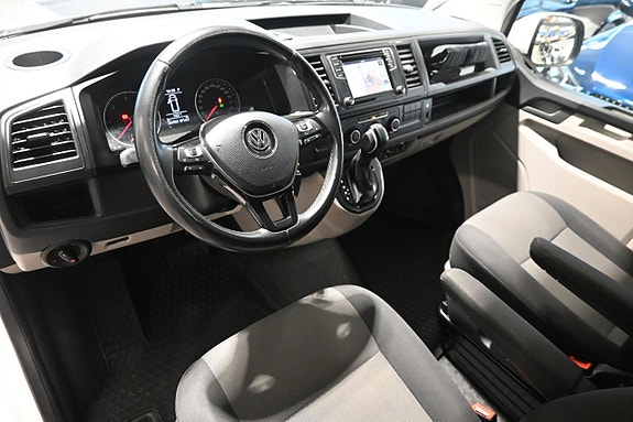 Volkswagen Transporter 7 of 22