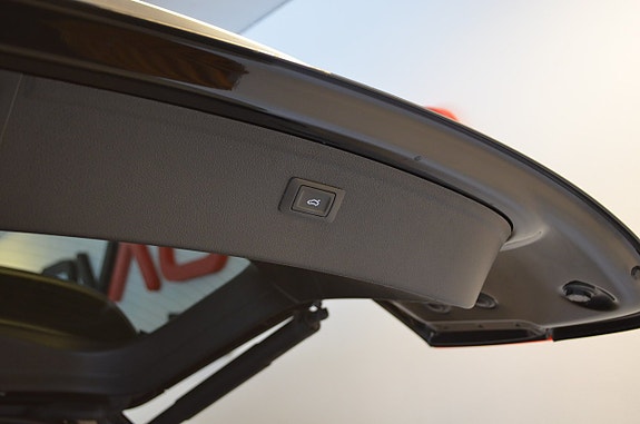Audi Q5 9 of 19