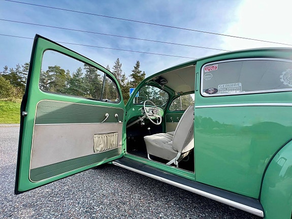 Volkswagen 1200 8 of 14