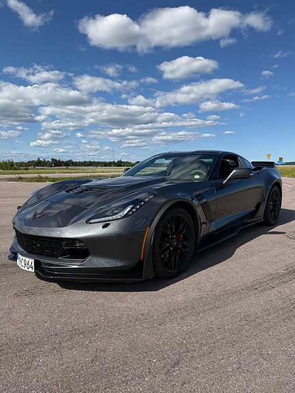 Chevrolet Corvette 7 of 20