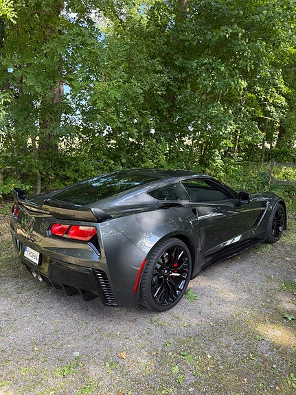 Chevrolet Corvette 8 of 20