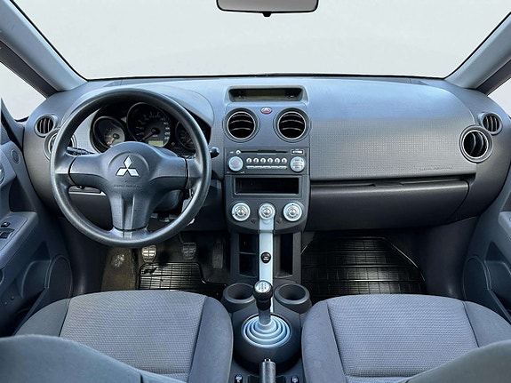 Mitsubishi Colt 18 of 20