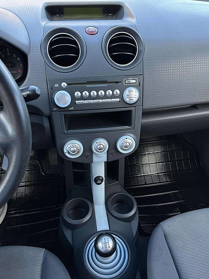 Mitsubishi Colt 13 of 20