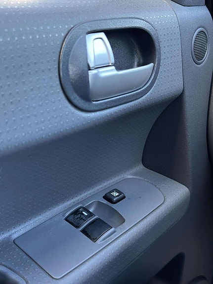 Mitsubishi Colt 16 of 20