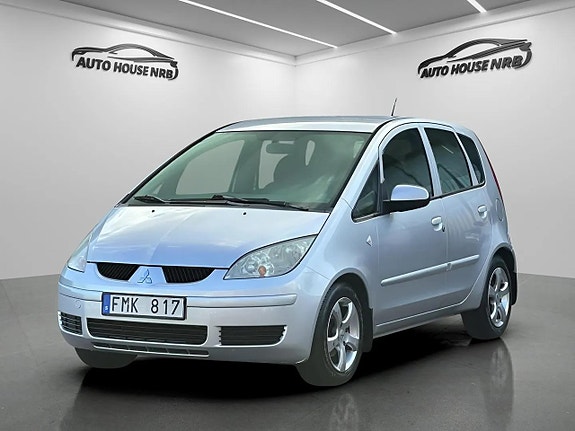 Mitsubishi Colt 3 of 20