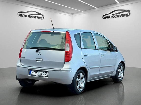 Mitsubishi Colt 9 of 20