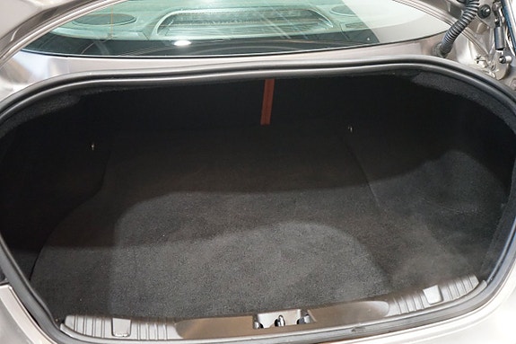 Jaguar XF 15 of 16