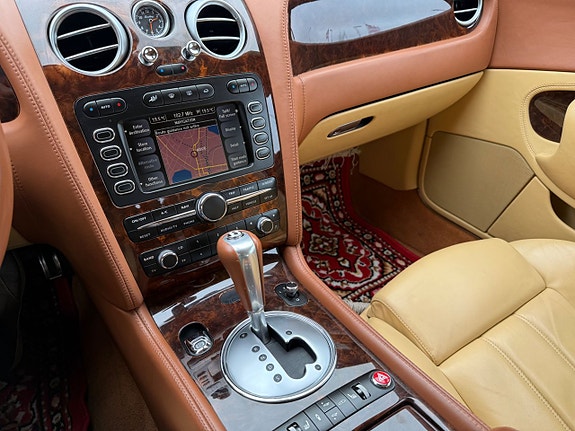 Bentley Continental GT 12 of 14