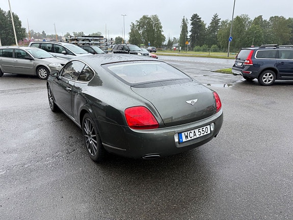 Bentley Continental GT 3 of 5