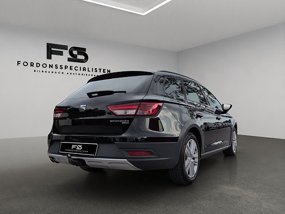 Seat Leon 3 of 5