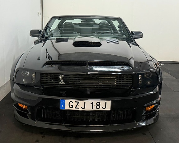 Ford Mustang 5 of 5