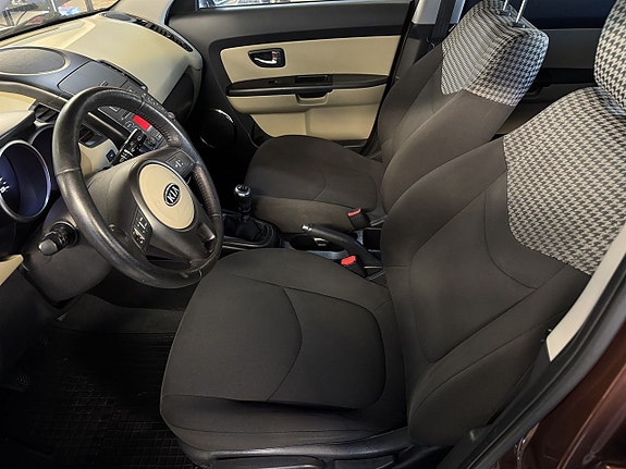 Kia Soul 5 of 13