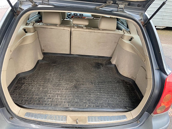 Toyota Avensis 10 of 10