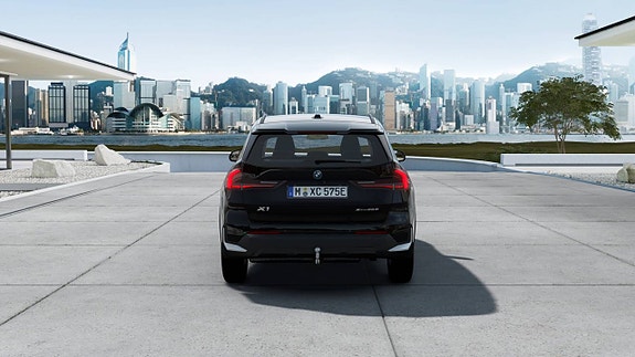 BMW X1 3 of 5
