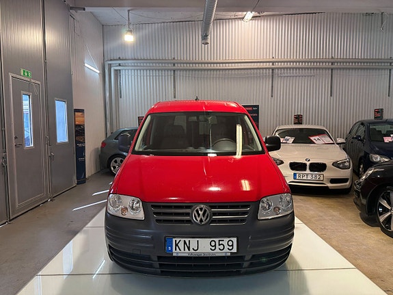 Volkswagen Caddy Maxi 3 of 5