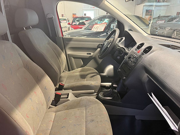 Volkswagen Caddy Maxi 8 of 10