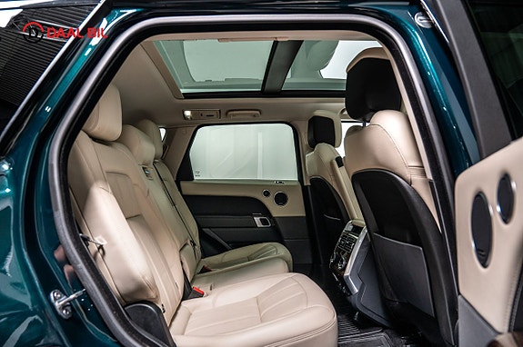 Land Rover Range Rover Sport 27 of 30