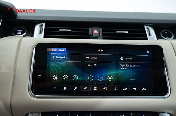 Land Rover Range Rover Sport 15 of 30
