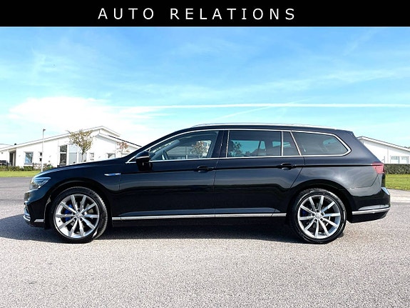 Volkswagen Passat 9 of 10