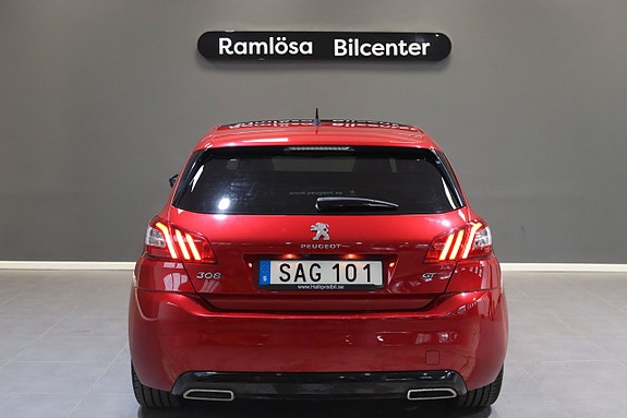 Peugeot 308 8 of 28