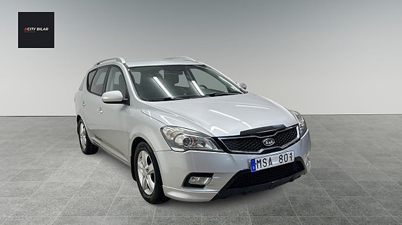 Kia Ceed 3 of 15